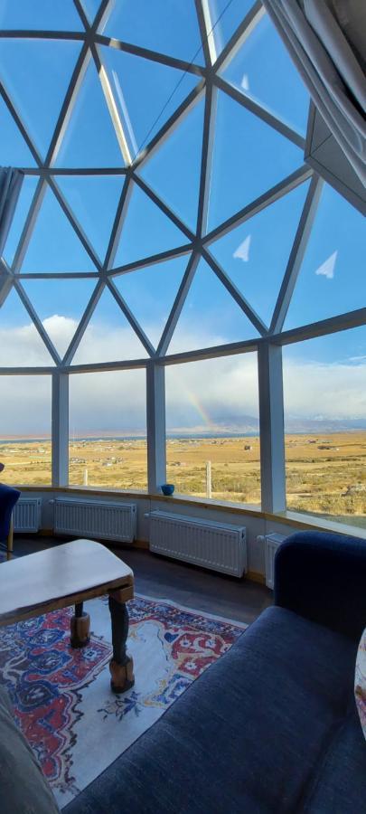 Dome With Stunning Glacier & Mountain Views Пуерто Наталес Екстериор снимка
